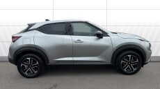 Nissan Juke 1.0 DiG-T N-Connecta 5dr Petrol Hatchback